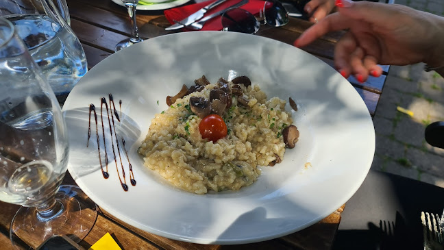 Restoran Eva - Lokve