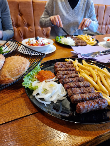 Restoran Mon-Ami - Gastronomija i ugostiteljstvo