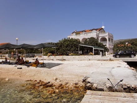 Obala 145, 21222, Poljica