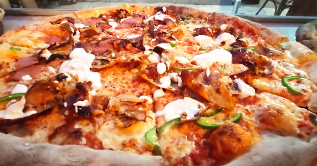 Opinii despre Fast Food & Pizza Lucky Vir în Vir - Gastronomija i ugostiteljstvo