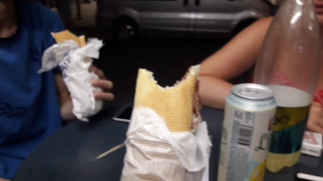 Comentarii opinii despre Arguola Fast Food