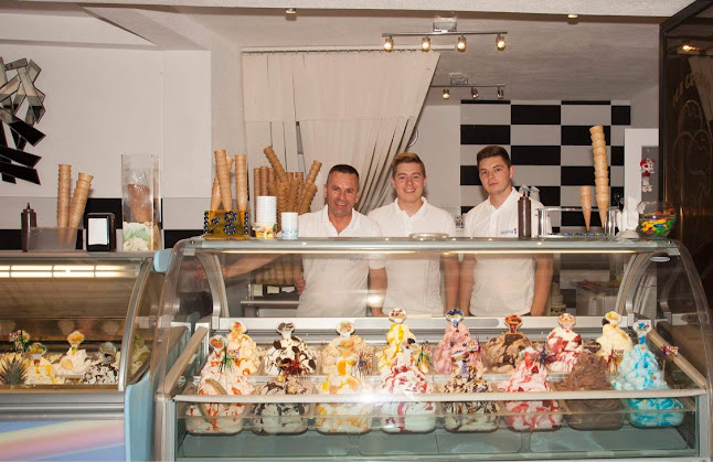 Comentarii opinii despre Gelateria Amfora