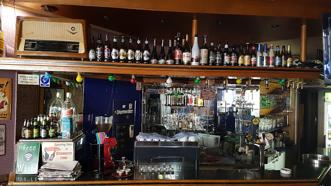 Comentarii opinii despre caffe & beer bar Old School