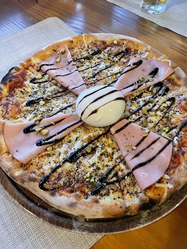 Konoba i pizzeria Lara - Gradac