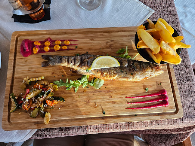 Šetalište Dr. Franje Tuđmana 13, 21300, Makarska