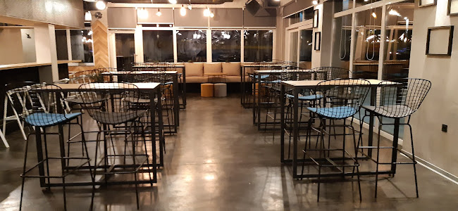 Comentarii opinii despre Mega Bar