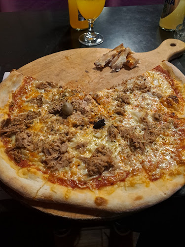 Opinii despre Pizzeria Zlatna kuna în Zagreb - Gastronomija i ugostiteljstvo
