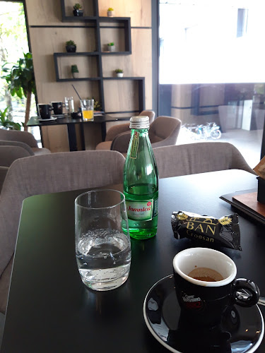 Ul. Augusta Cesarca 6, 10000, Zagreb