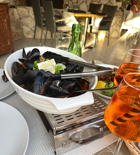 Opinii despre Restaurant Baška în Baška - Gastronomija i ugostiteljstvo