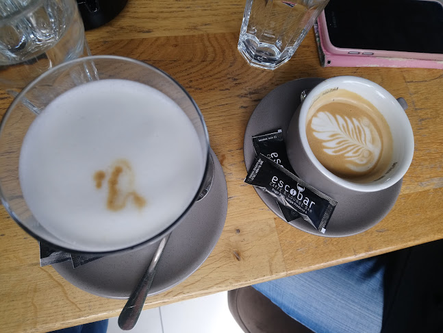 Comentarii opinii despre EscoBar caffe&lounge