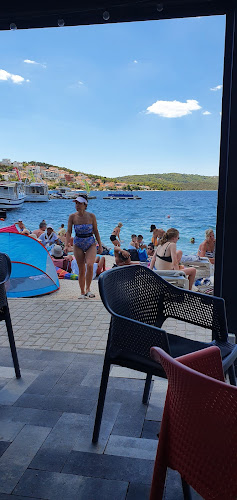 Šetalište Stjepana Radića 29, 21223, Okrug Gornji