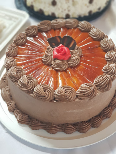 Opinii despre Dika sala în Slobodnica - Gastronomija i ugostiteljstvo