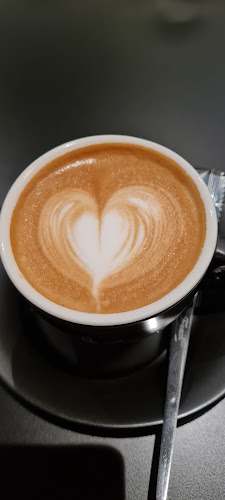 Caffe bar "Dvojka" - Gastronomija i ugostiteljstvo