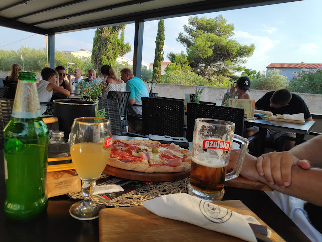 Fast Food & Pizza Lucky Vir - Gastronomija i ugostiteljstvo