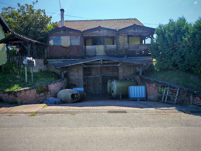 Puričani 40, 43000, Puričani