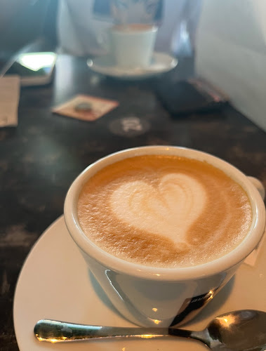 Leggiero caffe bar - Gastronomija i ugostiteljstvo