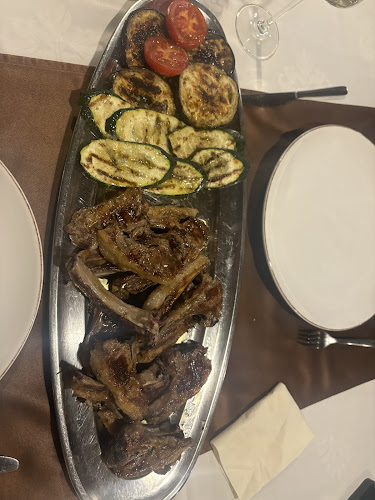 KONOBA MAGIĆ VIS - Gastronomija i ugostiteljstvo