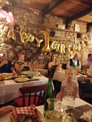 Comentarii opinii despre Konoba Maretina