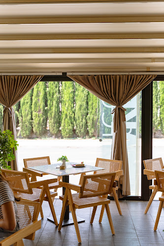 Coffee & Cake 2 - Kavana RELJA