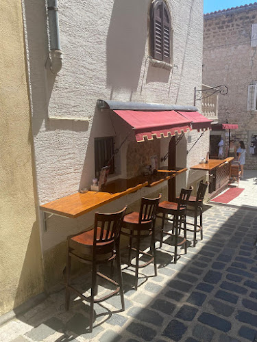 Comentarii opinii despre Fast food Burger Box