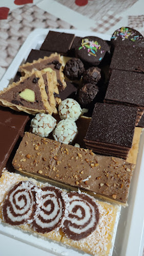 Comentarii opinii despre LaSaDa Cakes & Caffe