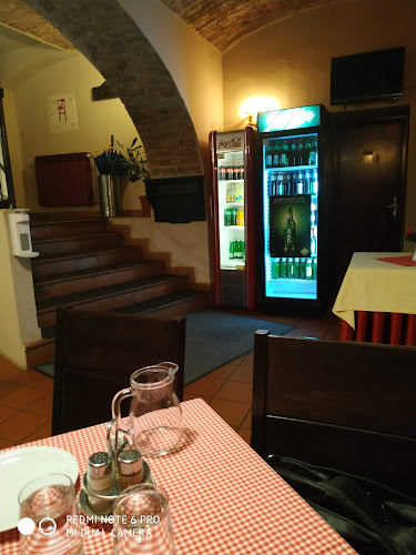 Opinii despre Bistro Kula Varaždin în Varaždin - Gastronomija i ugostiteljstvo