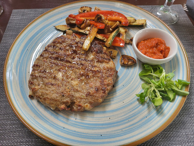 Karlovačka cesta 201, 10250, Zagreb