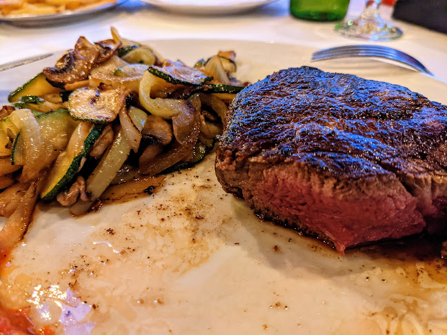 Šanjek Zalogajnica - Gastronomija i ugostiteljstvo