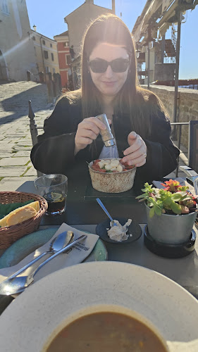 Bistro Bar Montona Gallery