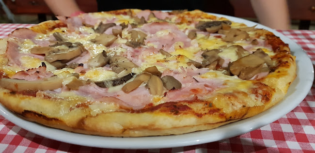 Obala kralja Zvonimira 9, 21220, Trogir