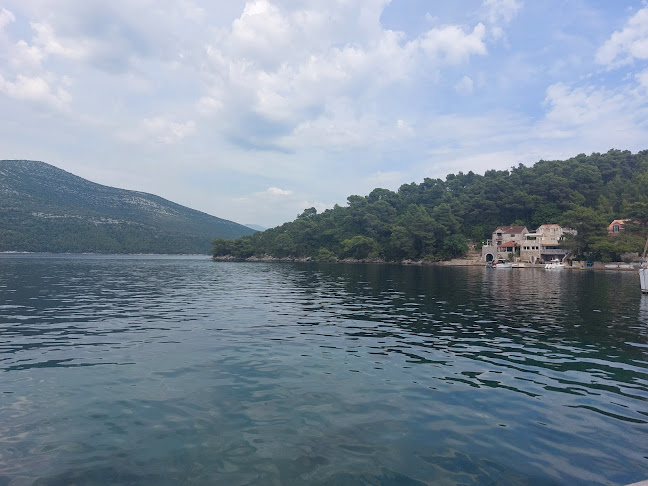 Luka's Taverna Kobaš - Gastronomija i ugostiteljstvo