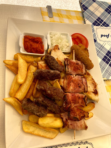 Comentarii opinii despre Kroko City Food