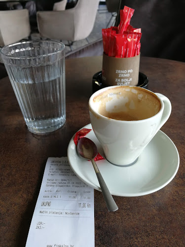 Opinii despre Caffe bar Latino în Zagreb - Gastronomija i ugostiteljstvo