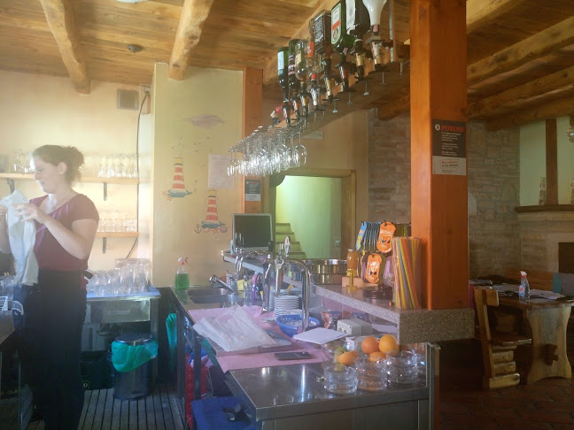 Mali Kažun - Gastronomija i ugostiteljstvo