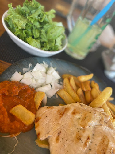 Comentarii opinii despre Bar & Grill Genius