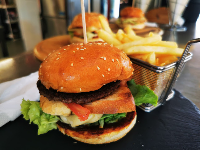 Beach Bar Babe - Novalja