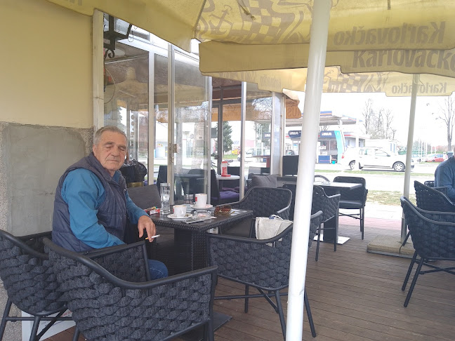 Opinii despre Caffe Bar Venus în Karlovac - Gastronomija i ugostiteljstvo