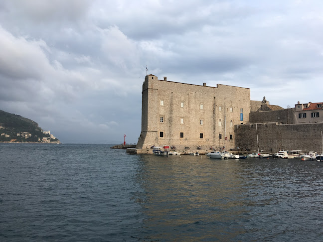 Opinii despre Restaurant Aquarium în Dubrovnik - Gastronomija i ugostiteljstvo