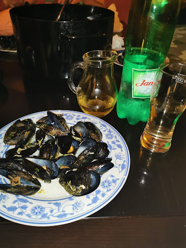 Caffe Bar Garage - Gastronomija i ugostiteljstvo