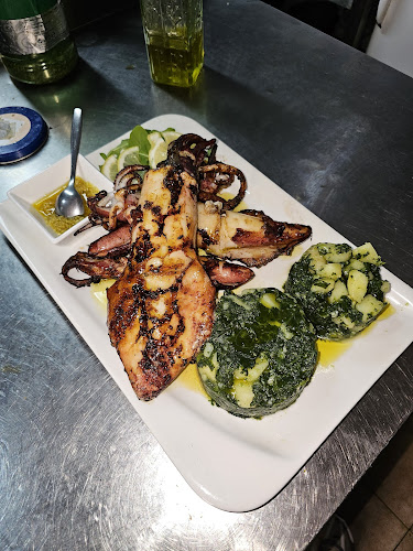 Dr. Mate Miličića 12, 21450, Hvar