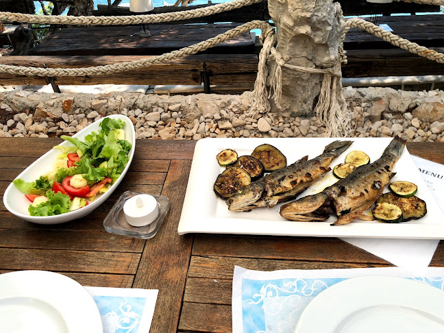 Rt Mlaki rat 1, 21460, Stari Grad