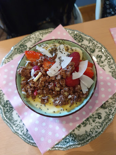 Opinii despre Smile Bar în Makarska - Gastronomija i ugostiteljstvo