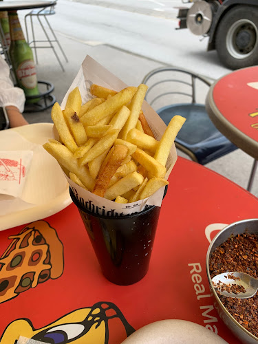 Opinii despre Pizza cut Tvitić în Delnice - Gastronomija i ugostiteljstvo