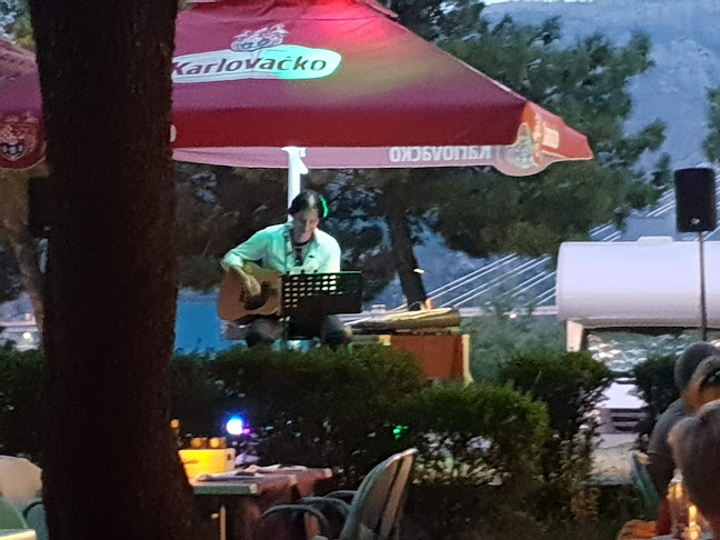 Opinii despre Solitudo Beer And Grill în Dubrovnik - Gastronomija i ugostiteljstvo