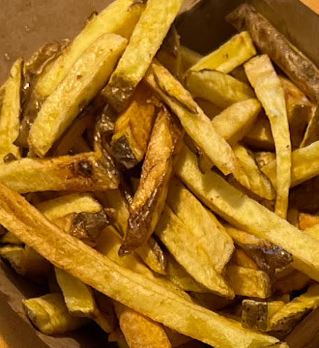 Burger Hub - Gastronomija i ugostiteljstvo