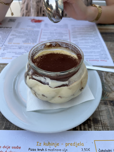 Opinii despre Papavero Pizza & Food Lab în Zagreb - Gastronomija i ugostiteljstvo