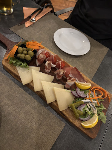 Restoran "Lovački rog"