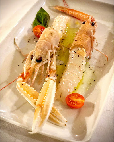 Triton Restaurant - Gastronomija i ugostiteljstvo