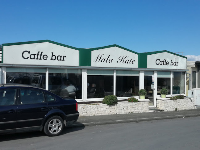 Opinii despre Caffe Bar "Mala Kate" în Supetar - Gastronomija i ugostiteljstvo