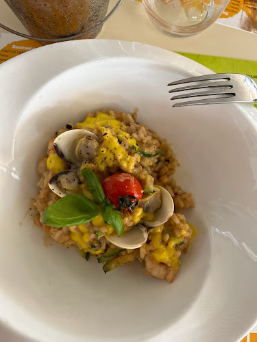 Lacroma Restaurant - Gastronomija i ugostiteljstvo